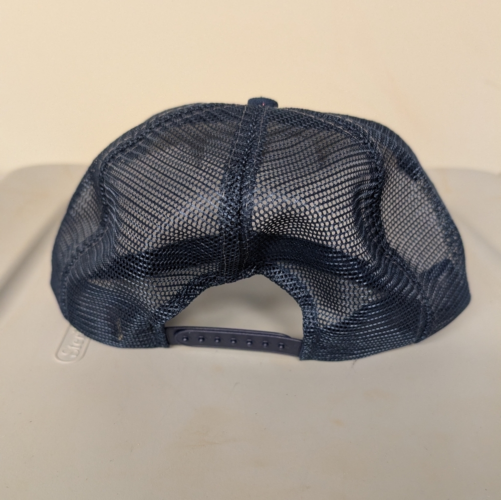 Vtg. Elkins Funeral Homes Snapback - Picture 2 of 4